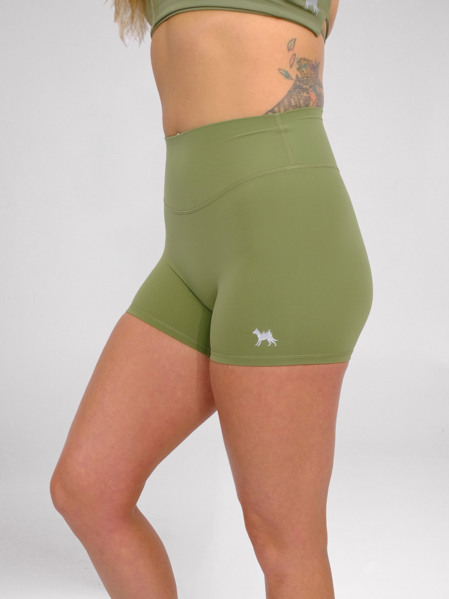 Infinity Short 4"