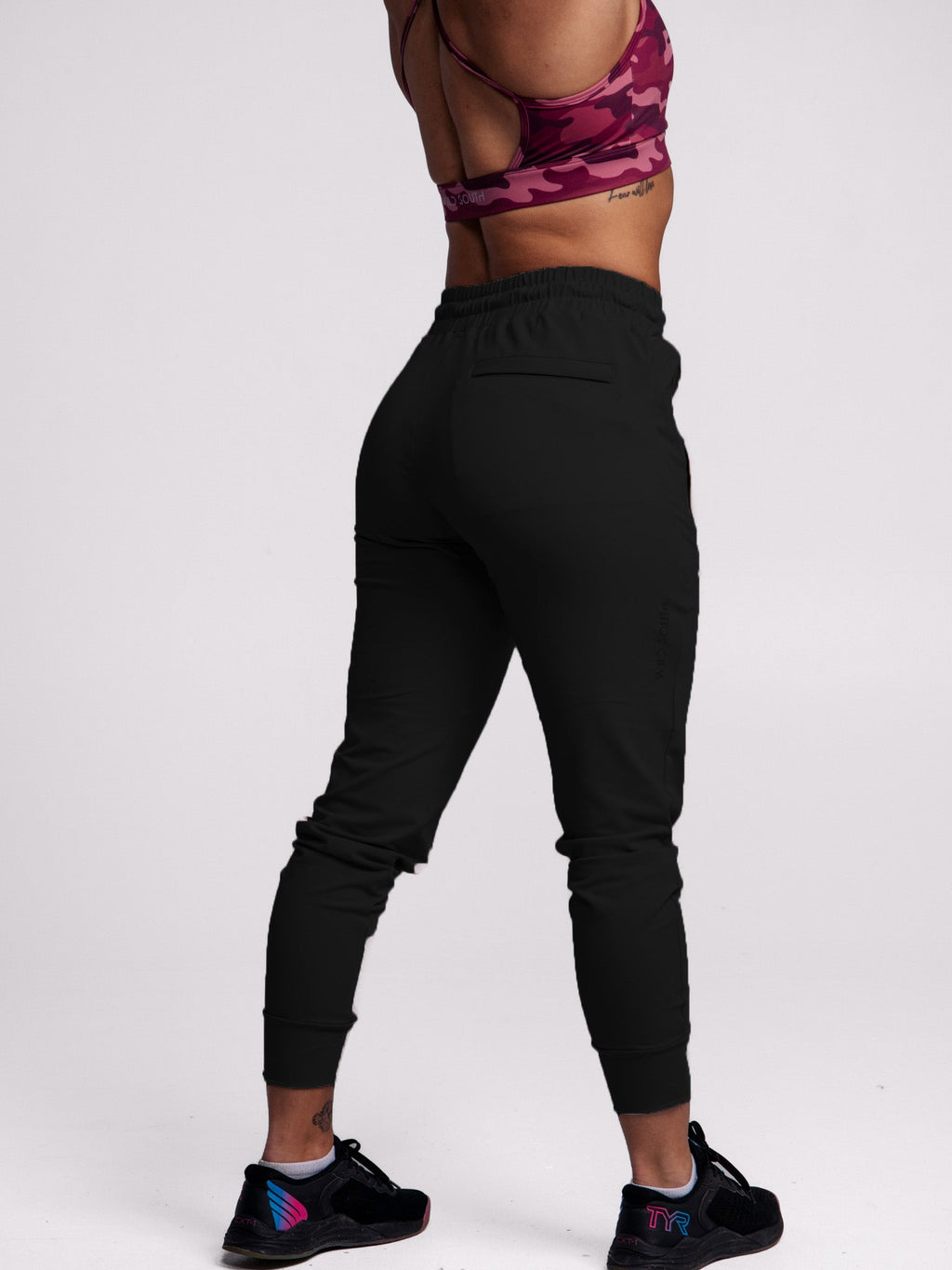 Women's Strike Joggers