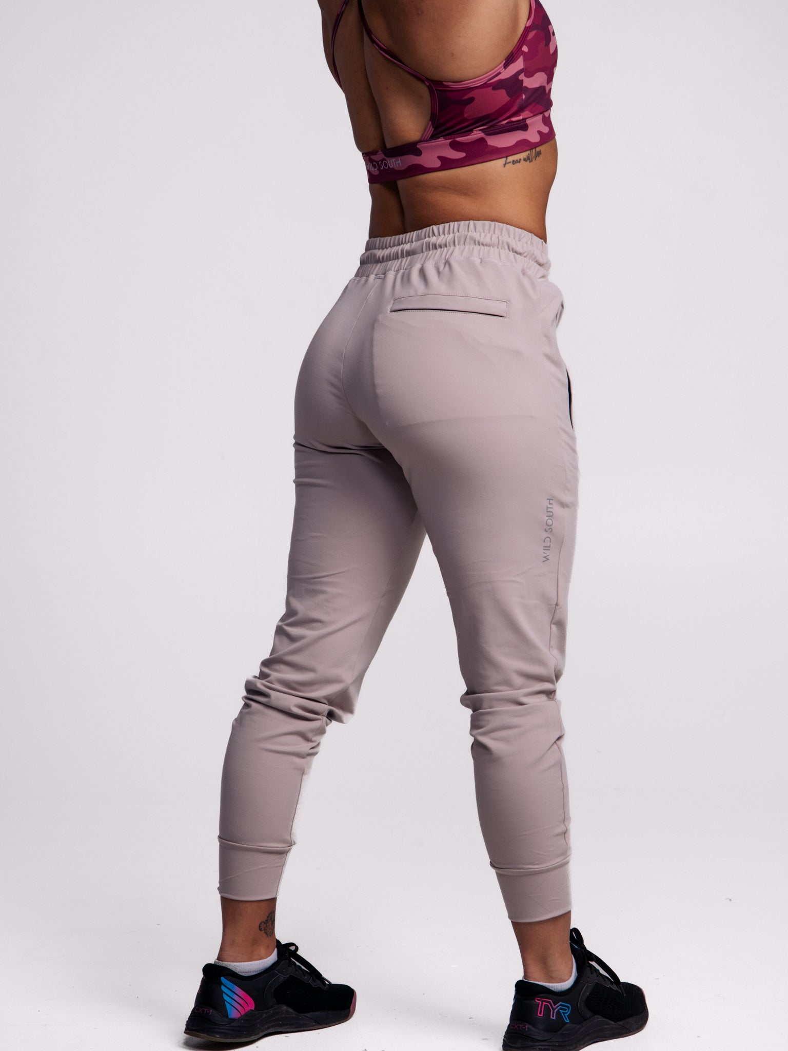 Women's Strike Joggers