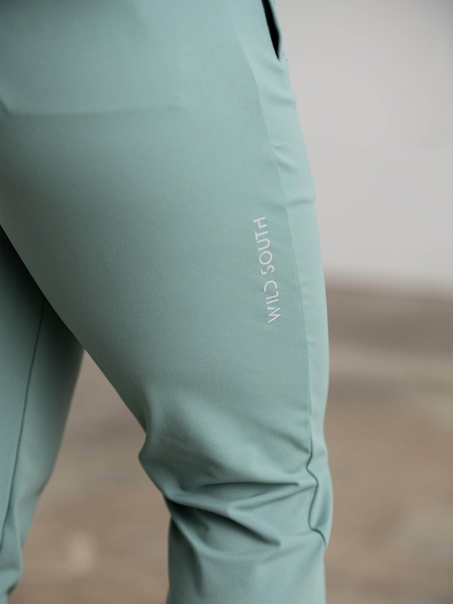 Women's Strike Joggers