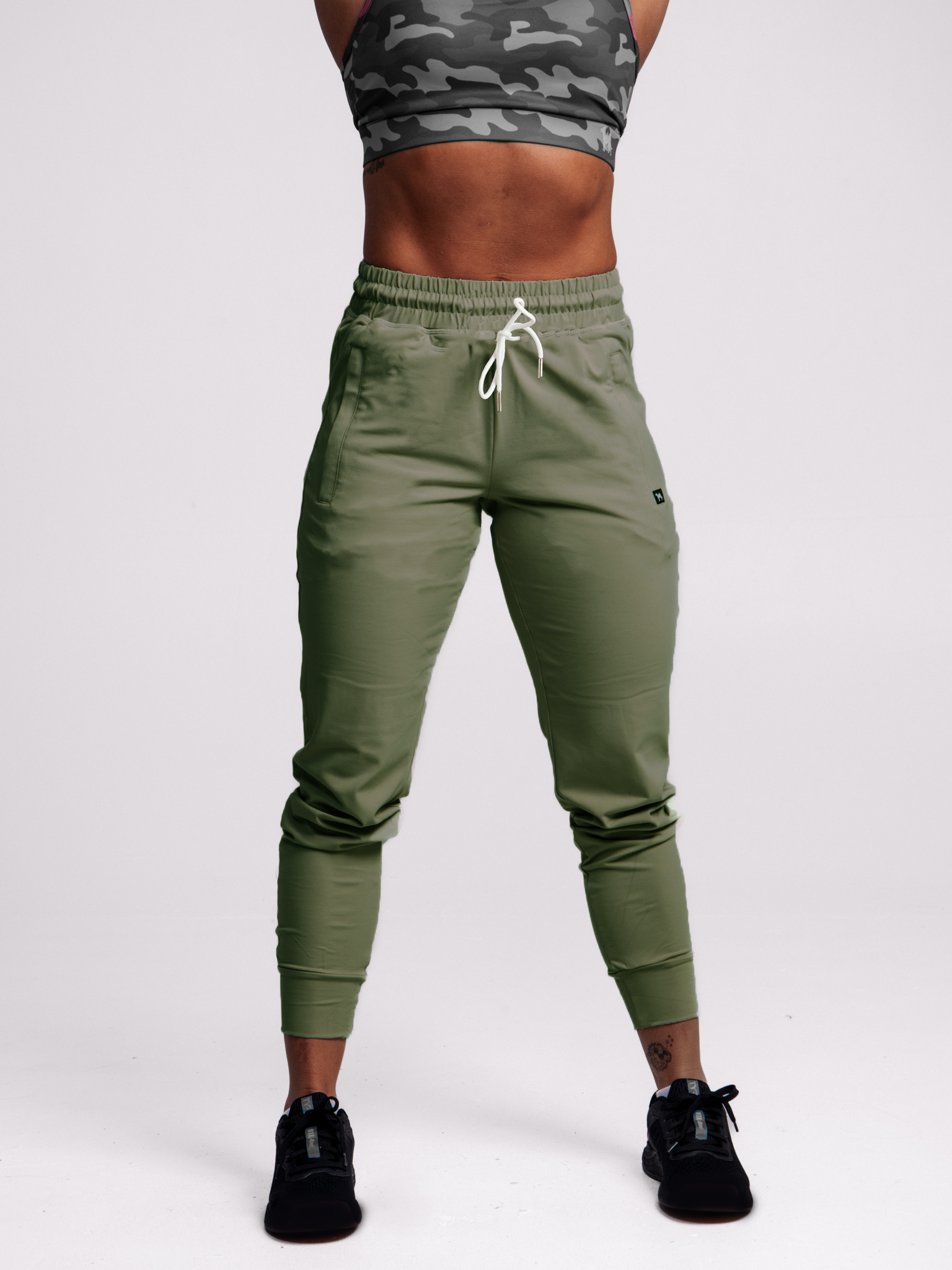 Women's Strike Joggers